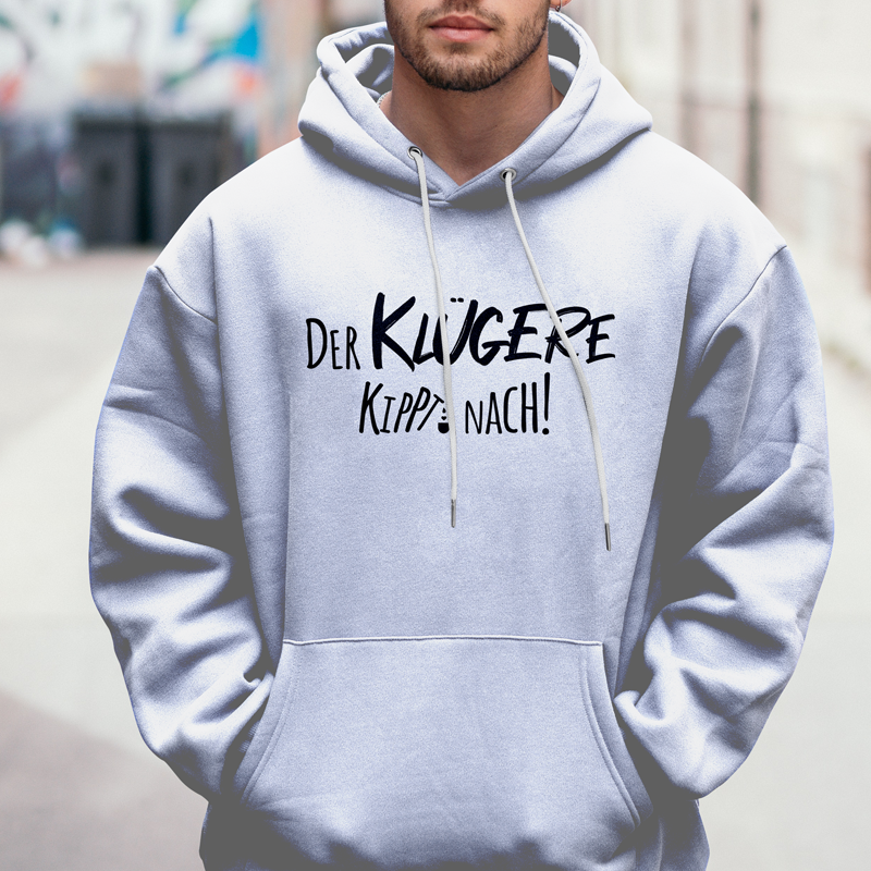 04-Spruch-Der-Kluegere-Kippt-Nach-Kuechen-Poster